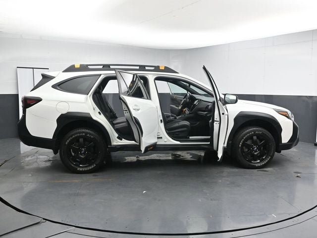 Used 2022 Subaru Outback Wilderness AWD/4WD image 38