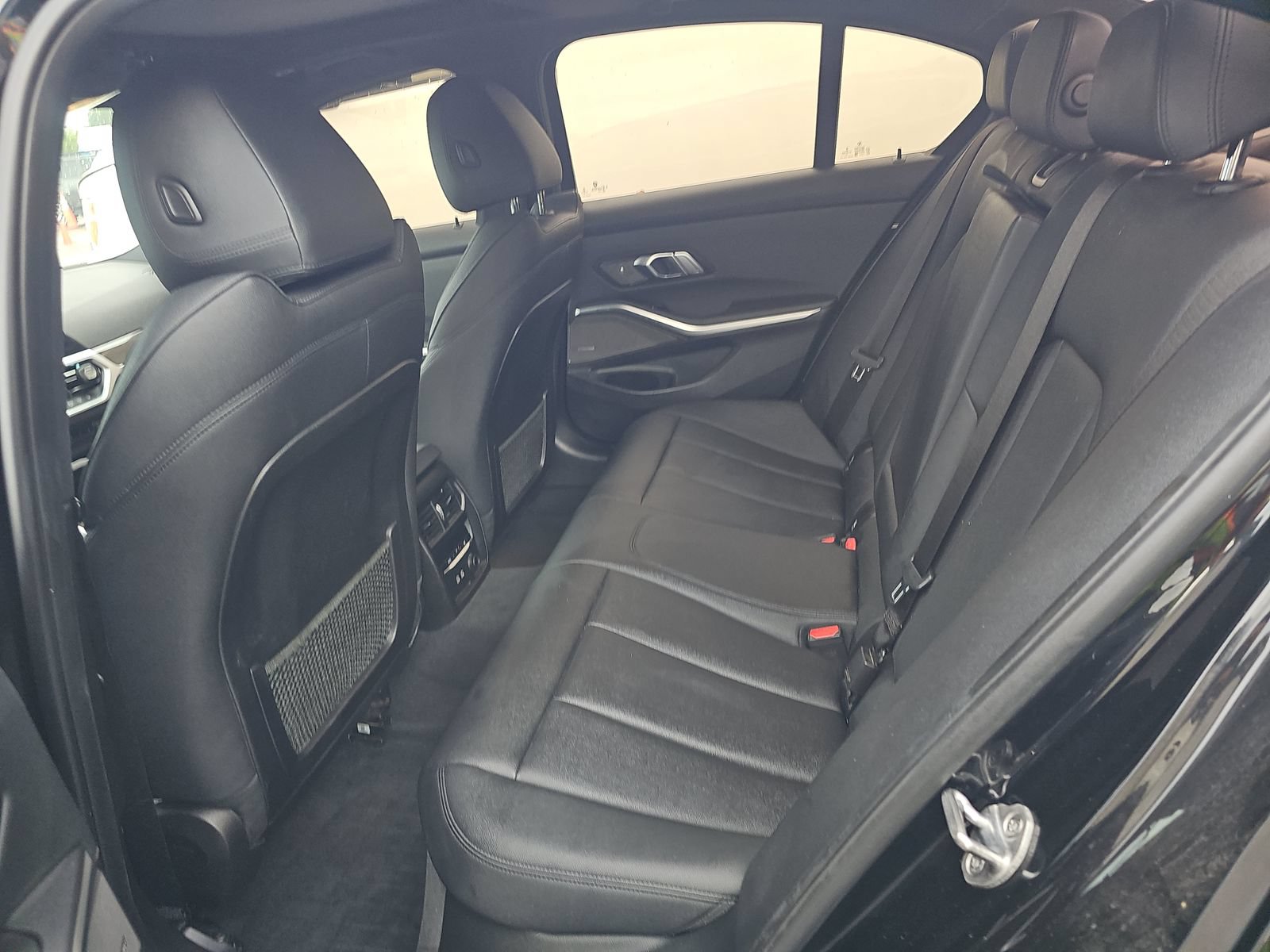 Used 2020 BMW 330i Sedan w/ Premium Package RWD image 14