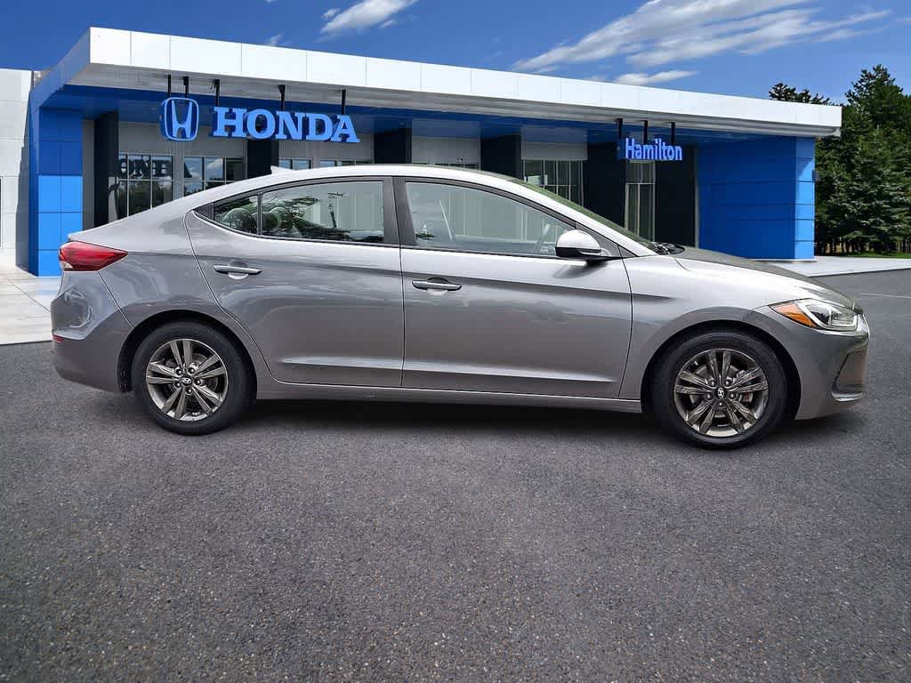 Used 2018 Hyundai Elantra SEL FWD image 25