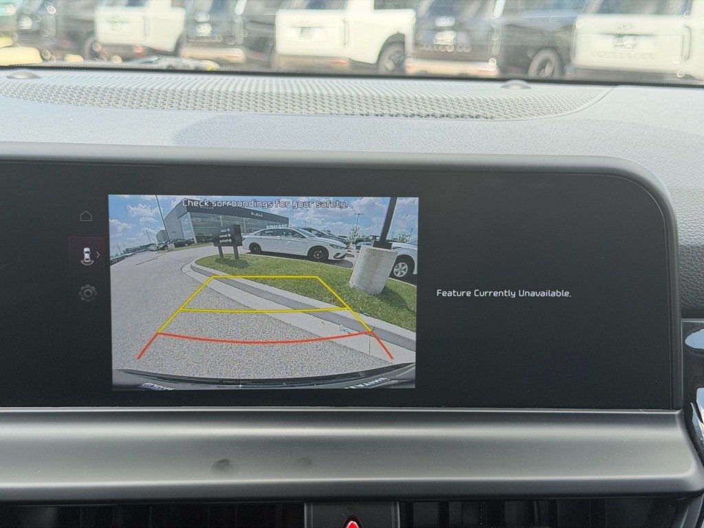 Used 2024 Kia Seltos S AWD/4WD image 17