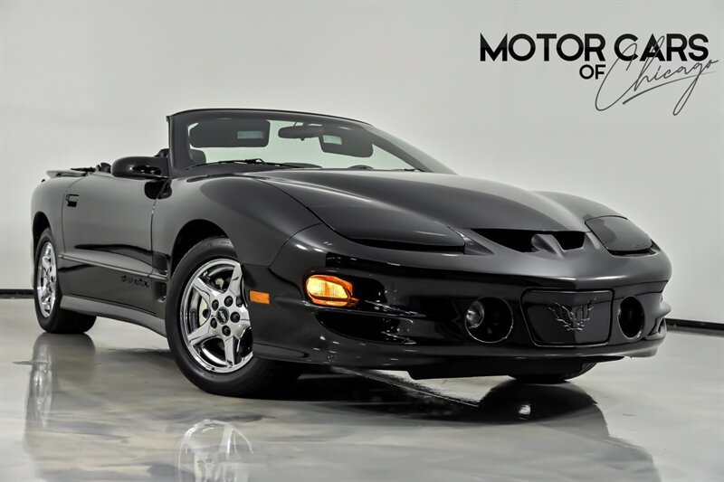 Used 2002 Pontiac Firebird Trans Am RWD image 1