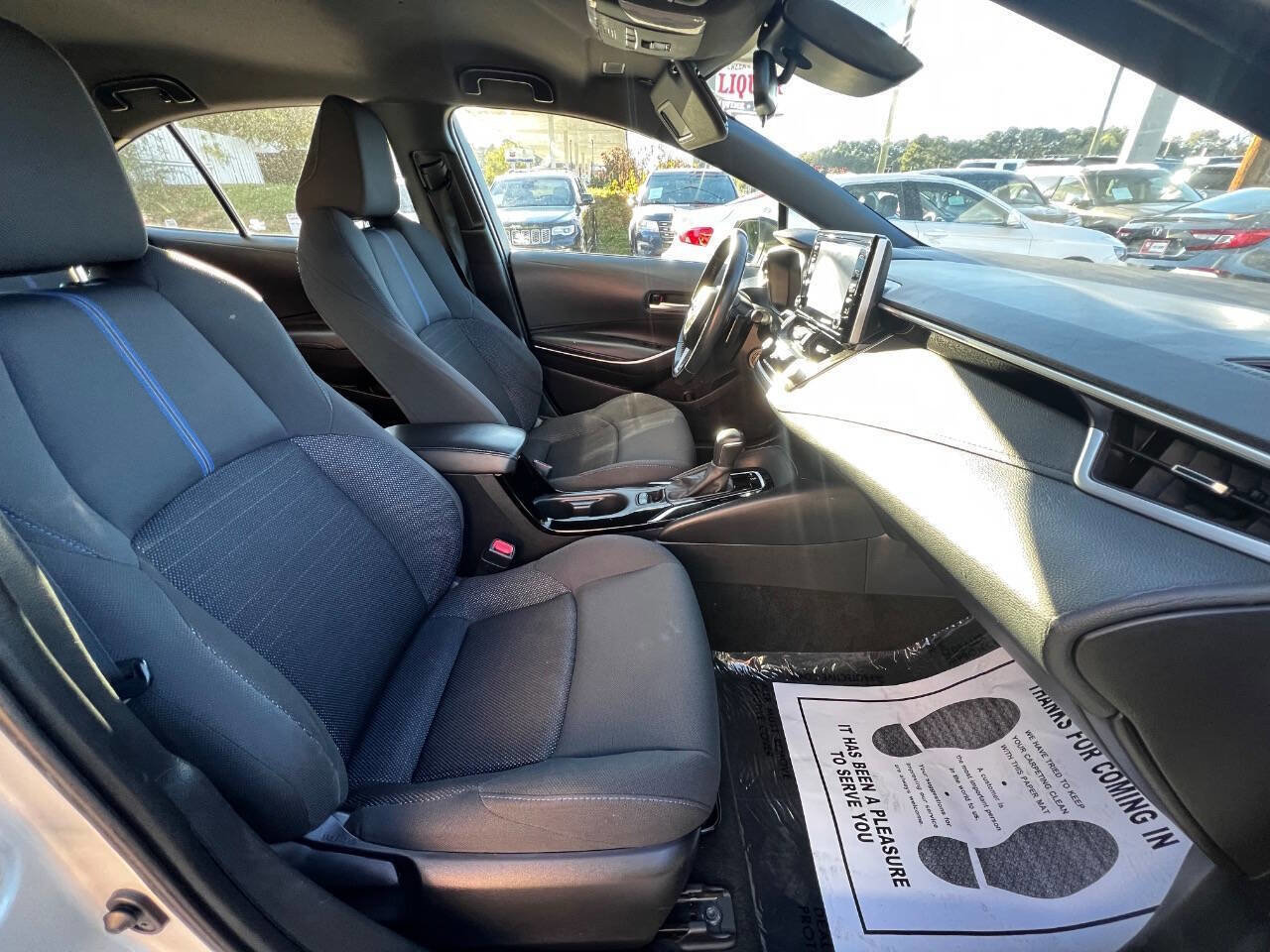 Used 2020 Toyota Corolla SE image 13