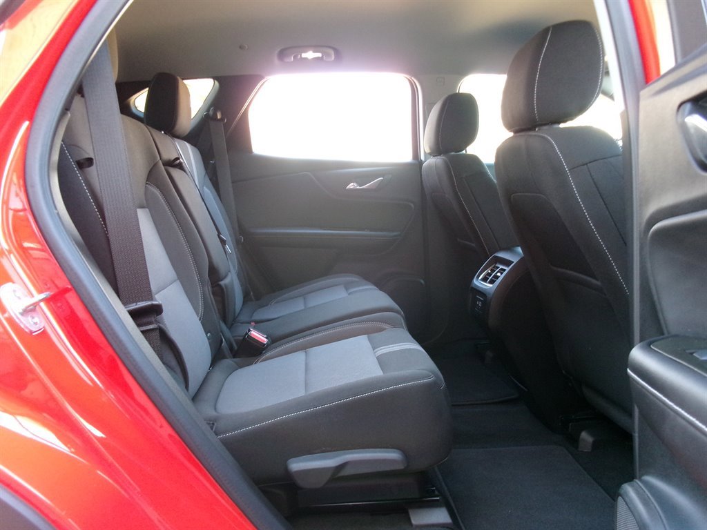 Used 2025 Chevrolet Blazer LT w/ Driver Confidence Package image 27