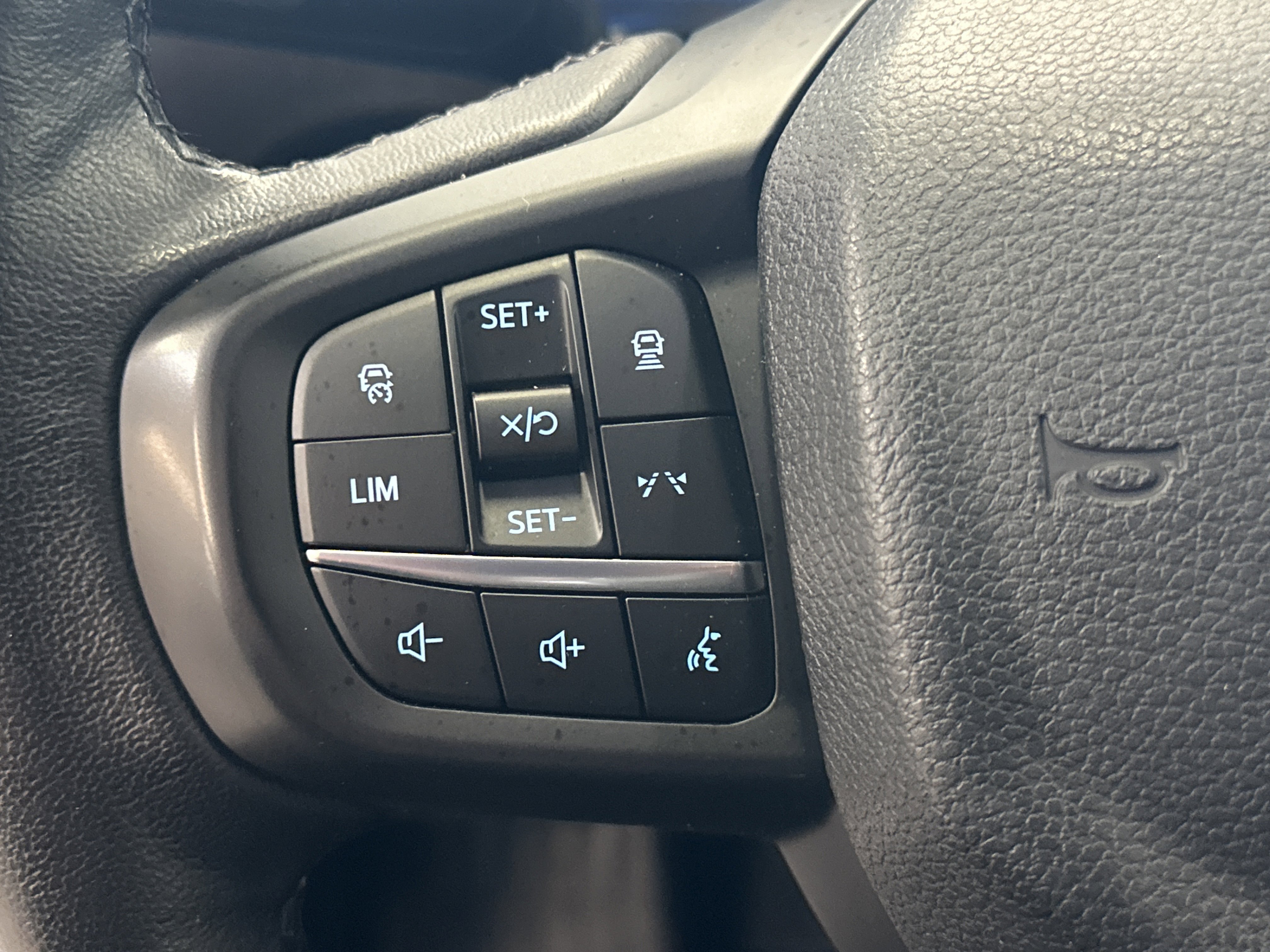 Used 2024 Ford Ranger Lariat w/ FX4 Off-Road Package image 34