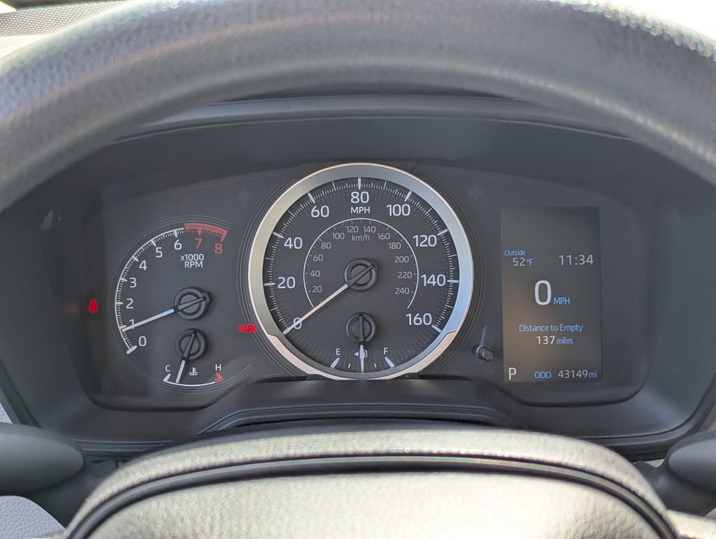 Used 2020 Toyota Corolla LE FWD image 14