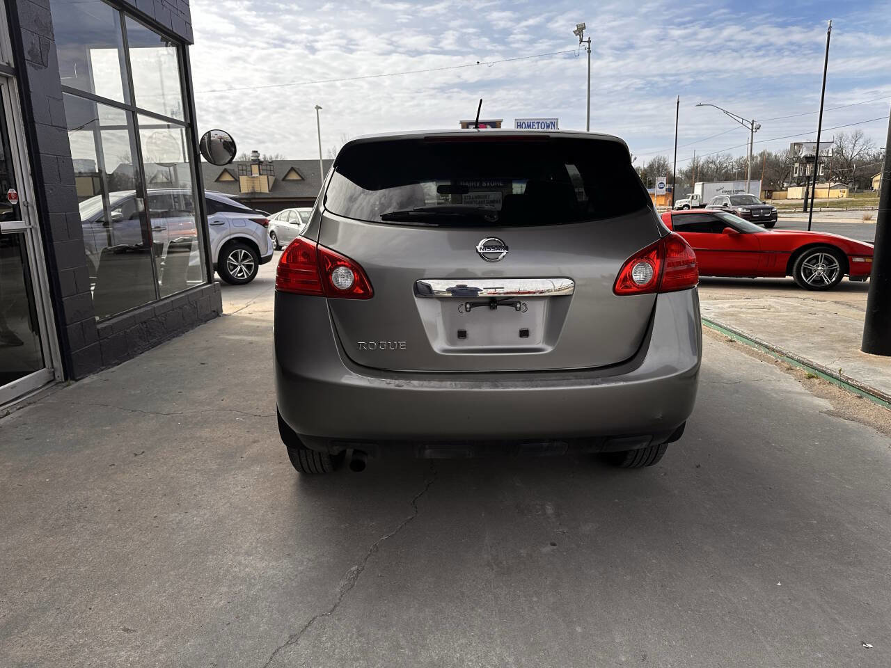 Used 2013 Nissan Rogue S FWD image 7