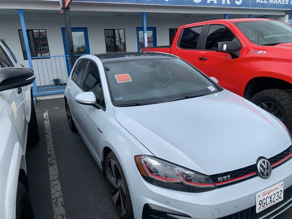 Used 2018 Volkswagen GTI Autobahn FWD image 5