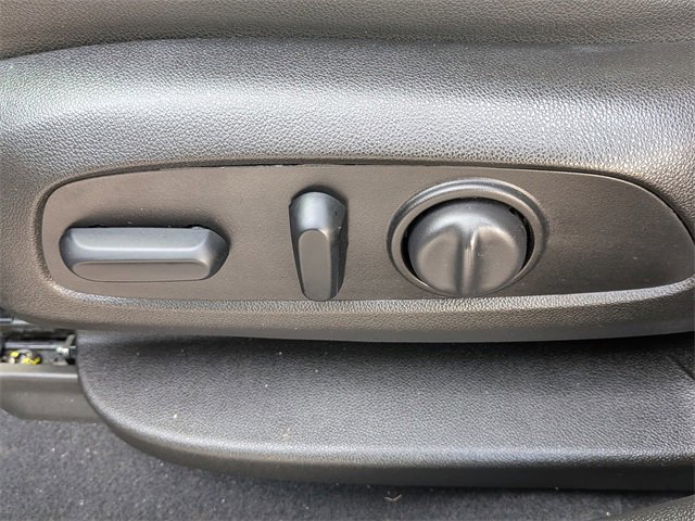 Used 2021 Chevrolet Blazer RS w/ Enhanced Convenience Package image 19