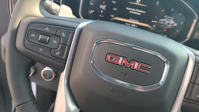 New 2026 GMC Sierra 1500 Elevation w/ X31 Off-Road Package AWD/4WD image 15
