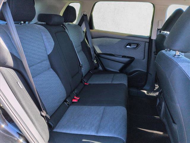 Used 2023 Nissan Rogue SV image 19