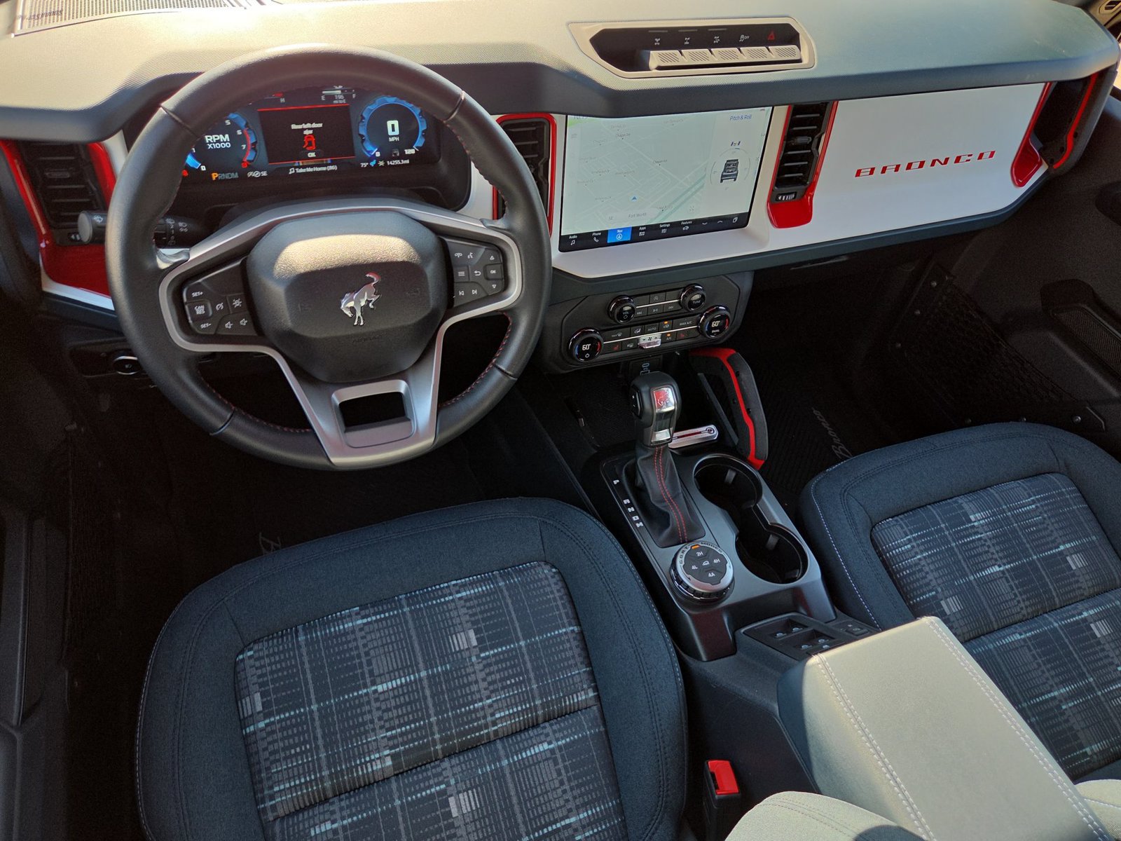 Used 2025 Ford Bronco Heritage Edition AWD/4WD image 21