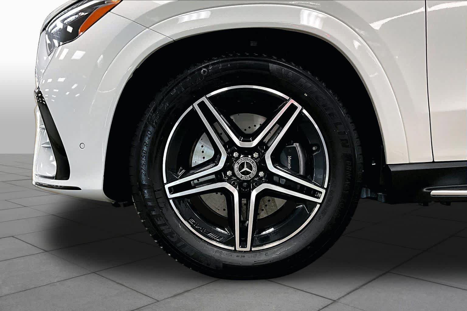 Certified 2026 Mercedes-Benz GLE 350 4MATIC image 11