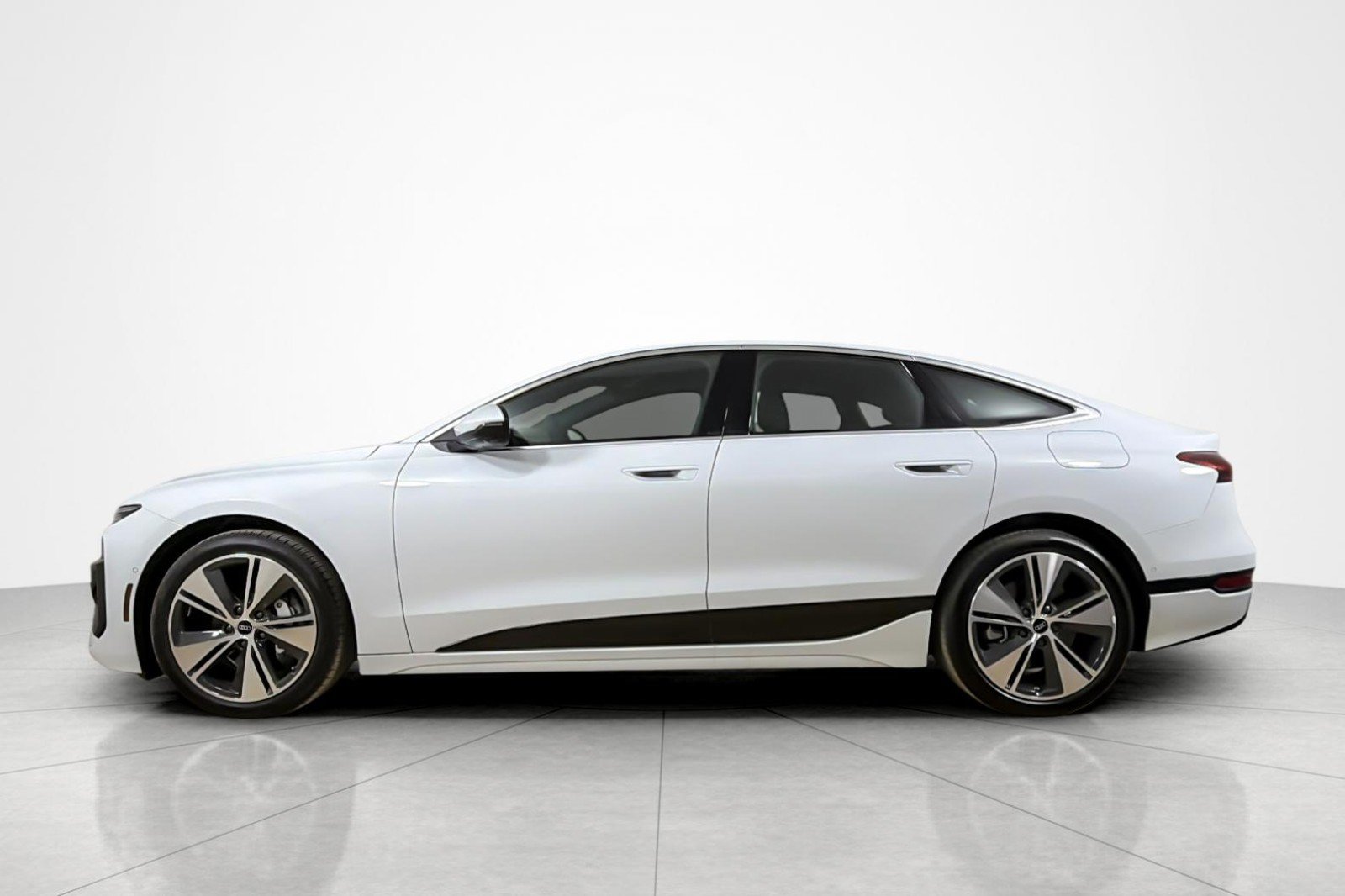 New 2027 Audi A6 e-tron Premium RWD image 3