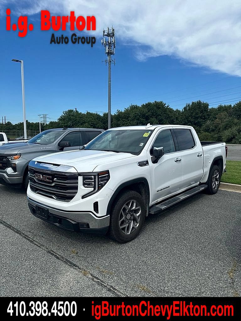 Used 2025 GMC Sierra 1500 SLT w/ SLT Premium Package AWD/4WD image 3