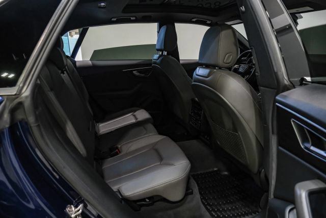 Used 2021 Audi Q8 Premium Plus w/ Premium Plus Package AWD/4WD image 35