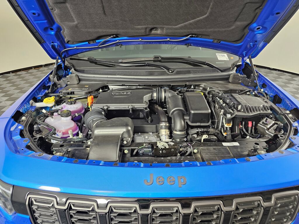 New 2026 Jeep Cherokee Laredo AWD/4WD image 12