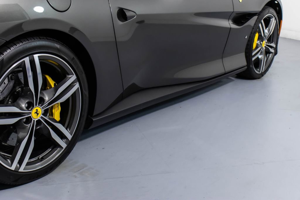 Certified 2019 Ferrari Portofino image 19