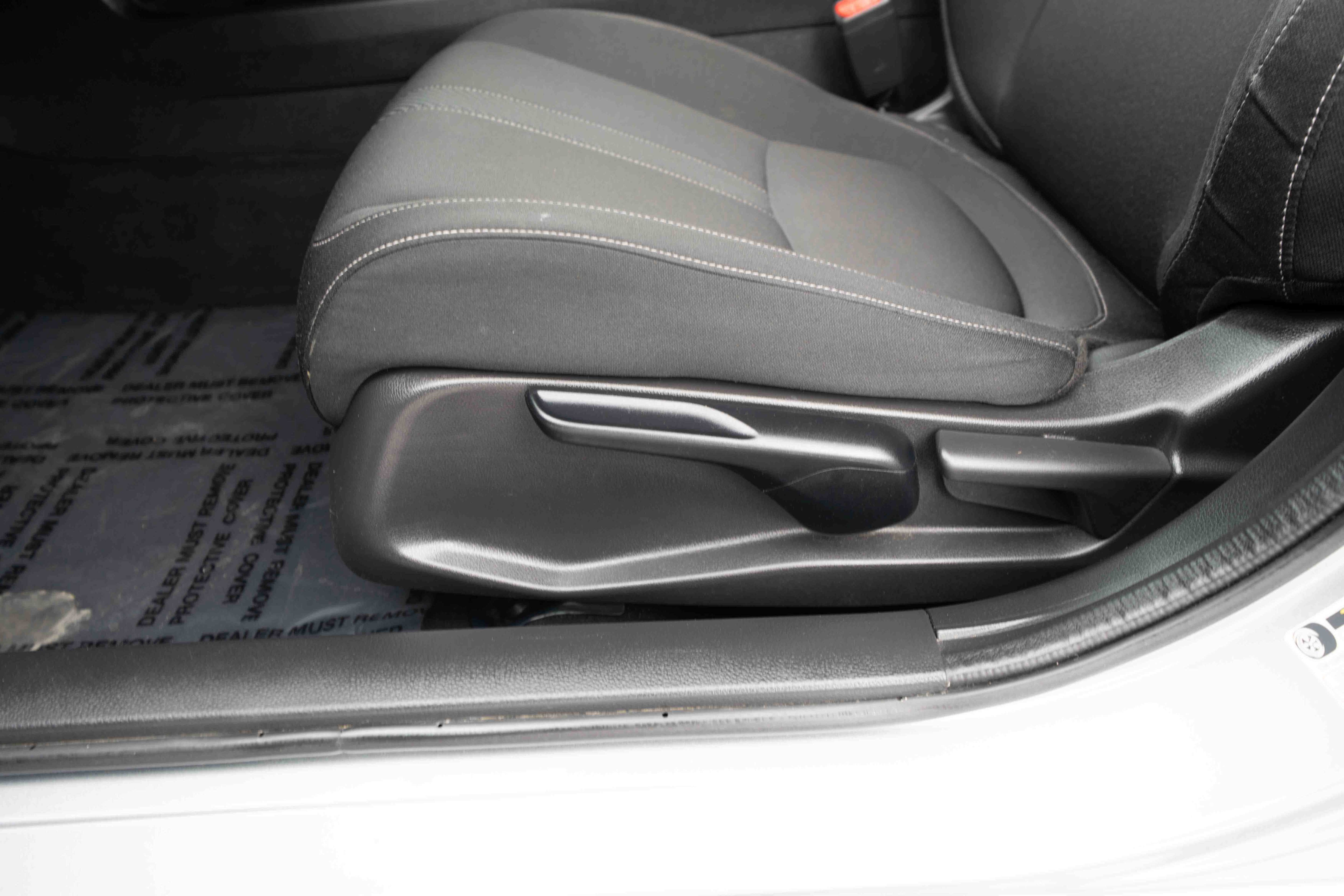 Used 2018 Honda Civic Sport image 12