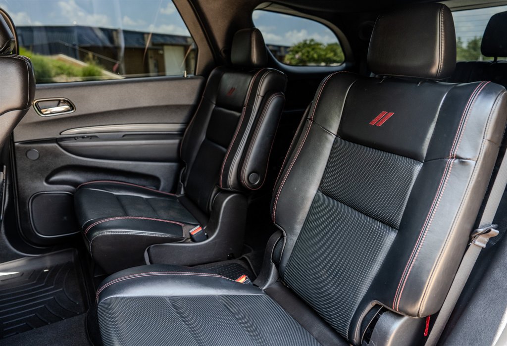 Used 2021 Dodge Durango R/T w/ Blacktop Package RWD image 29
