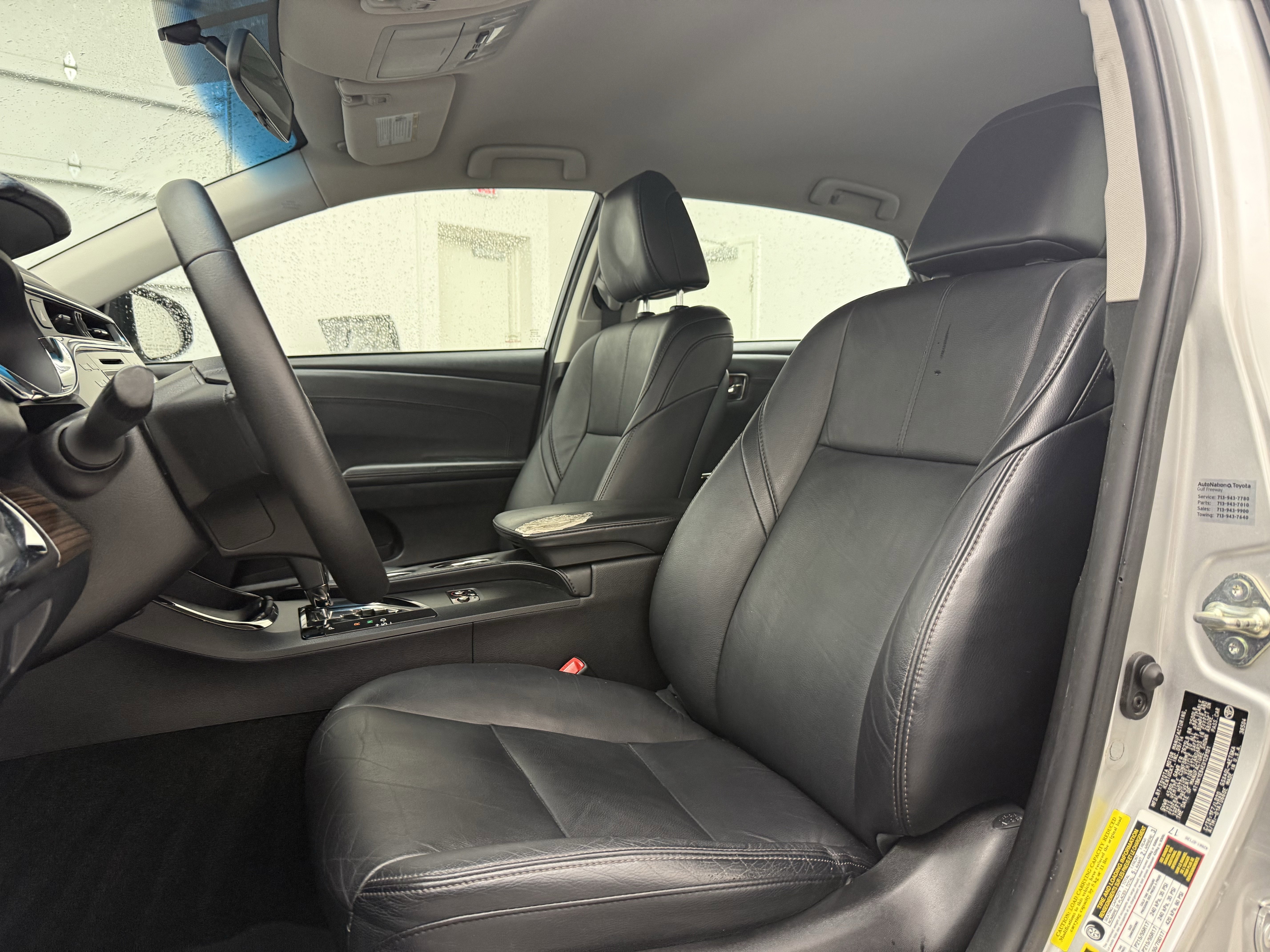 Used 2014 Toyota Avalon XLE image 13