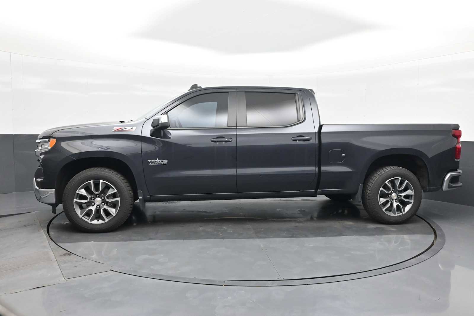 Used 2024 Chevrolet Silverado 1500 LT w/ Texas Edition Plus image 5