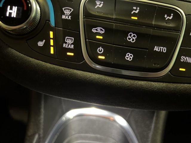 Used 2024 Chevrolet Malibu LT image 31