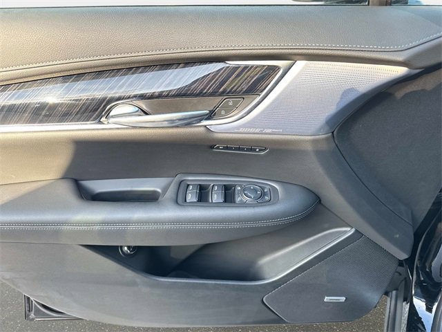 New 2025 Cadillac XT6 Premium Luxury w/ Technology Package image 16