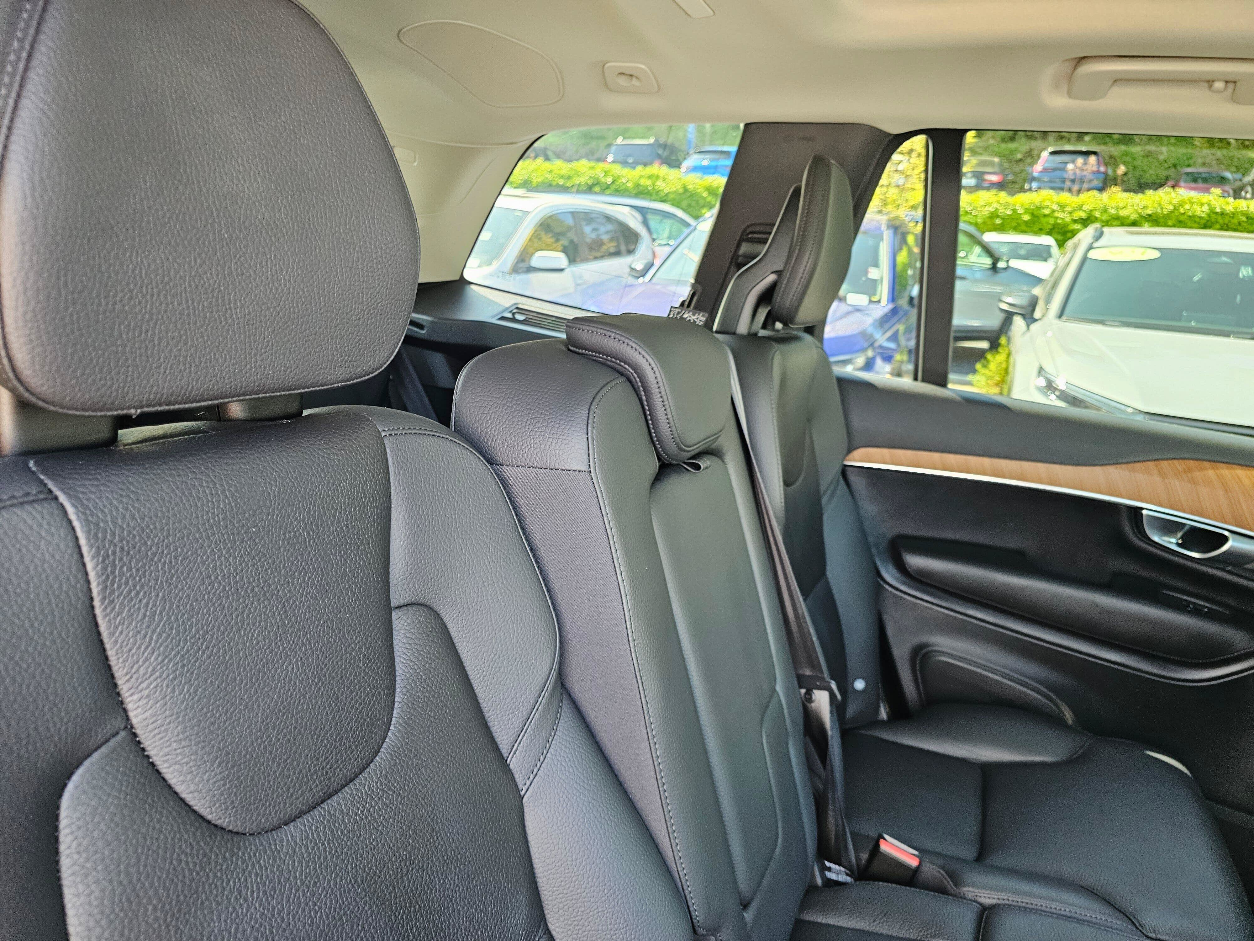 Used 2023 Volvo XC90 B5 Plus w/ Protection Package Premier AWD/4WD image 13