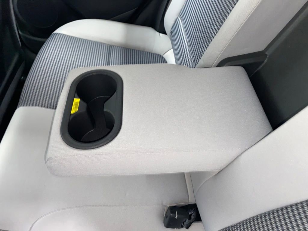 Used 2023 Hyundai Kona SE image 13