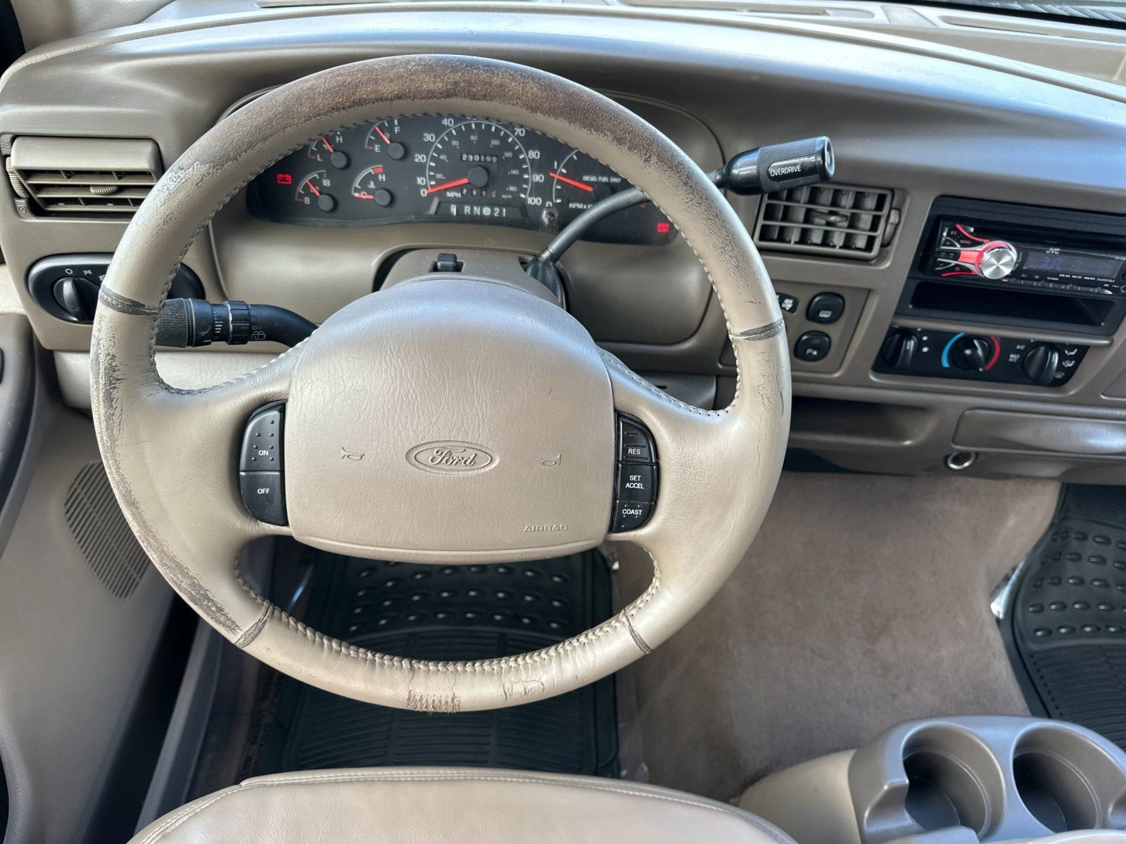 Used 2001 Ford Excursion Limited image 13