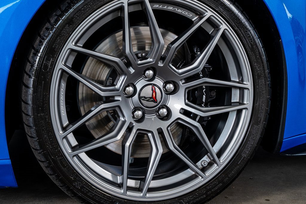 Used 2025 Chevrolet Corvette Z06 w/ Battery Protection Package image 10