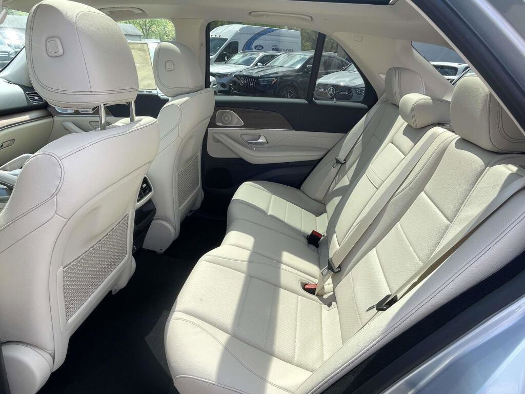 New 2026 Mercedes-Benz GLE 350 4MATIC image 19