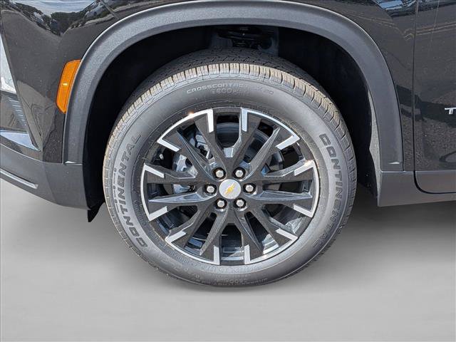 New 2026 Chevrolet Traverse LT w/ Sun and Wheel Package FWD image 10