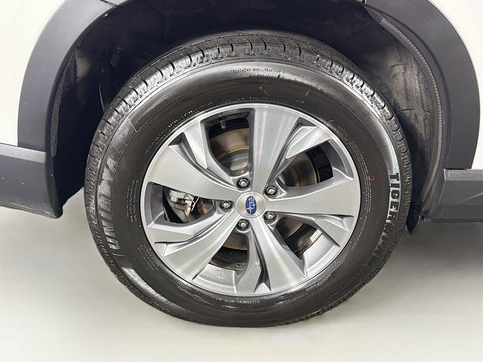 Used 2024 Subaru Ascent Premium w/ Convenience Package AWD/4WD image 34