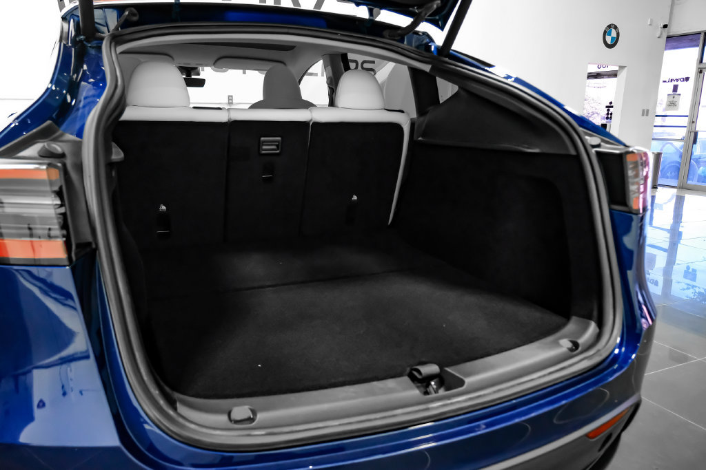 Used 2023 Tesla Model Y Long Range AWD/4WD image 62