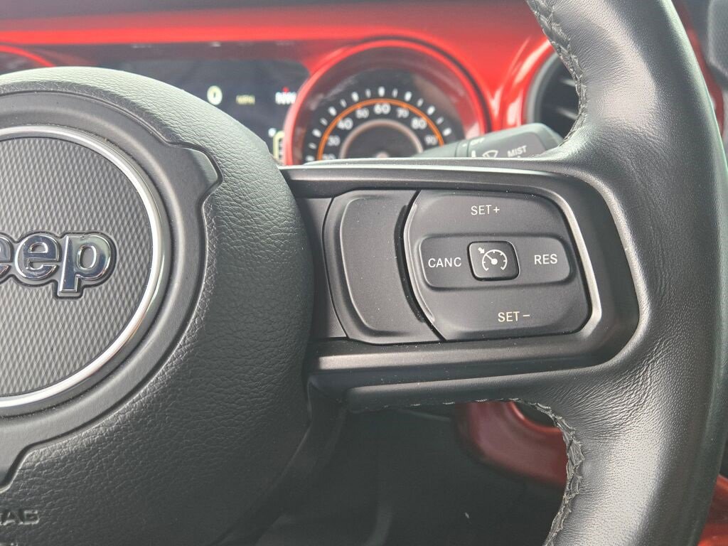 Used 2021 Jeep Gladiator Sport image 29