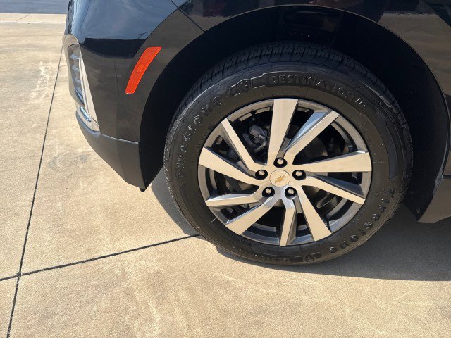 Used 2024 Chevrolet Equinox Premier image 12