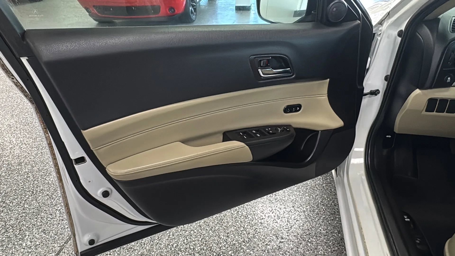 Used 2016 Acura ILX FWD image 22