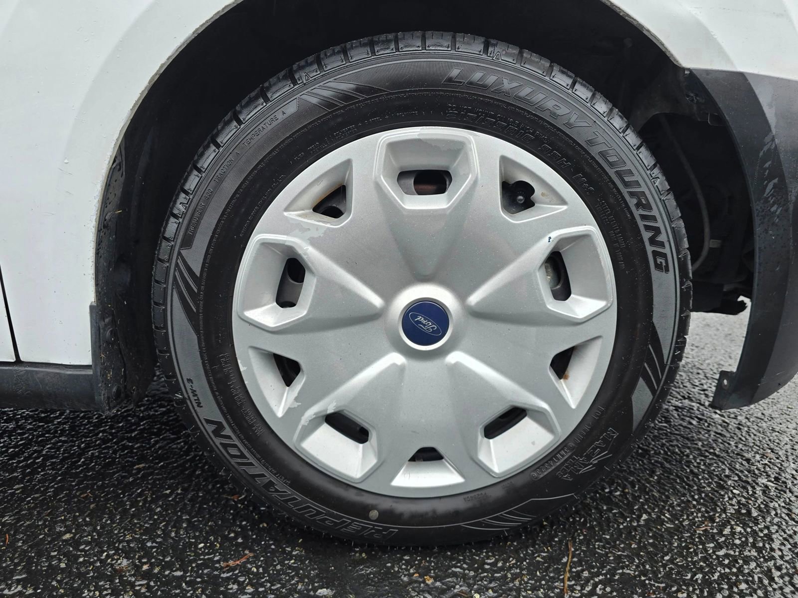 Used 2014 Ford Transit Connect XL image 9