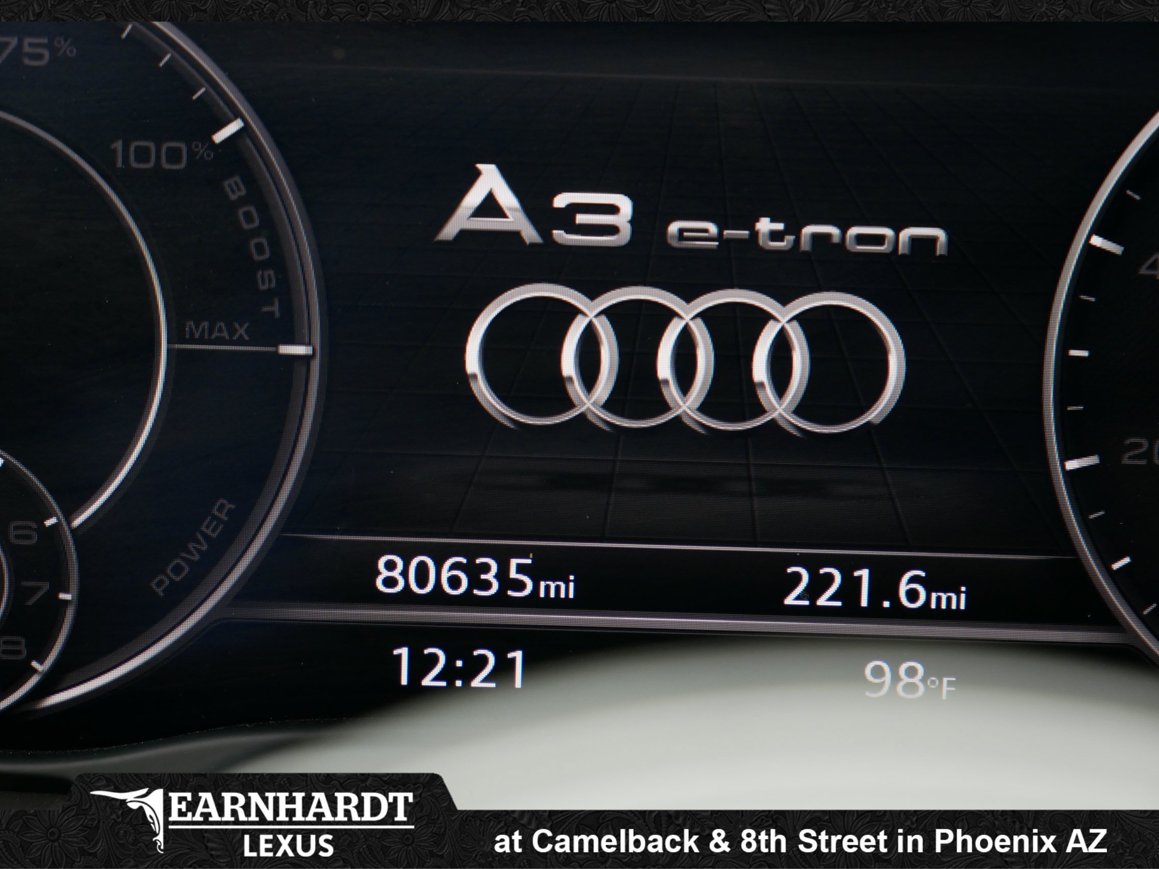 Used 2017 Audi A3 e-tron Premium Plus w/ Technology Package FWD image 4
