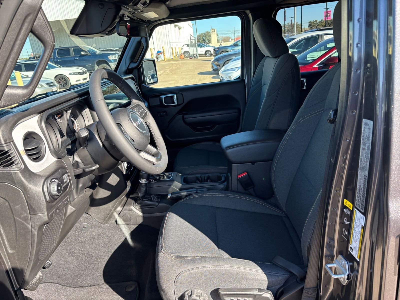 Used 2025 Jeep Wrangler Sport S image 25