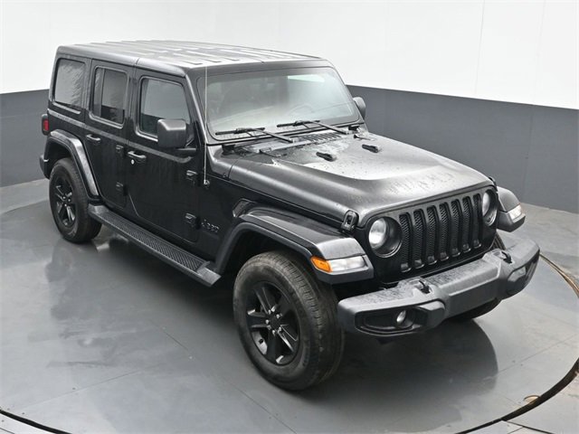 Used 2020 Jeep Wrangler Unlimited Sahara image 32