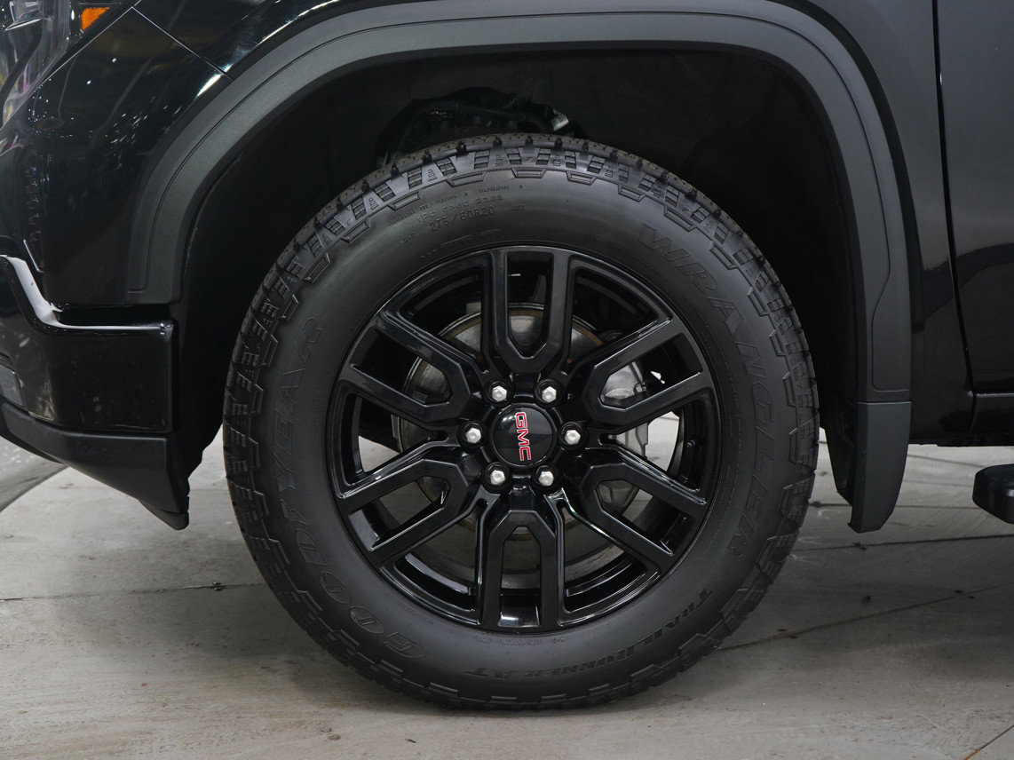 Used 2022 GMC Sierra 1500 Elevation w/ Elevation Premium Package image 31