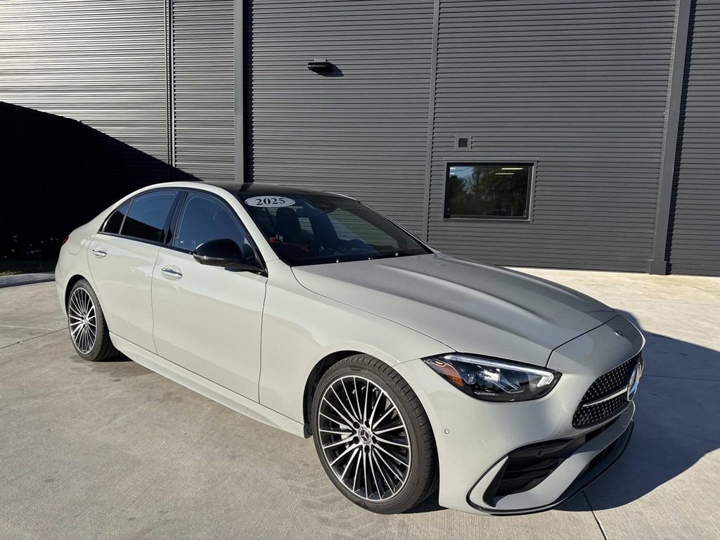 Used 2025 Mercedes-Benz C 300 Sedan image 9