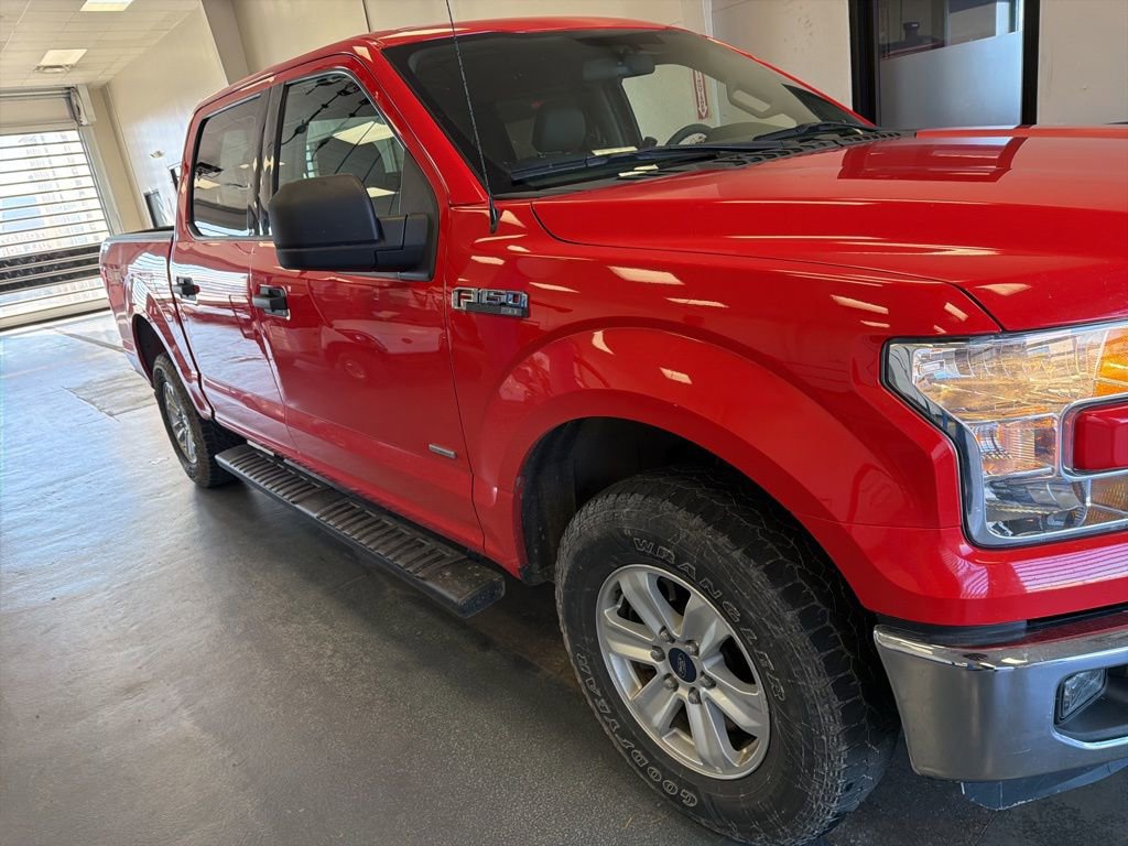Used 2015 Ford F150 XLT image 1
