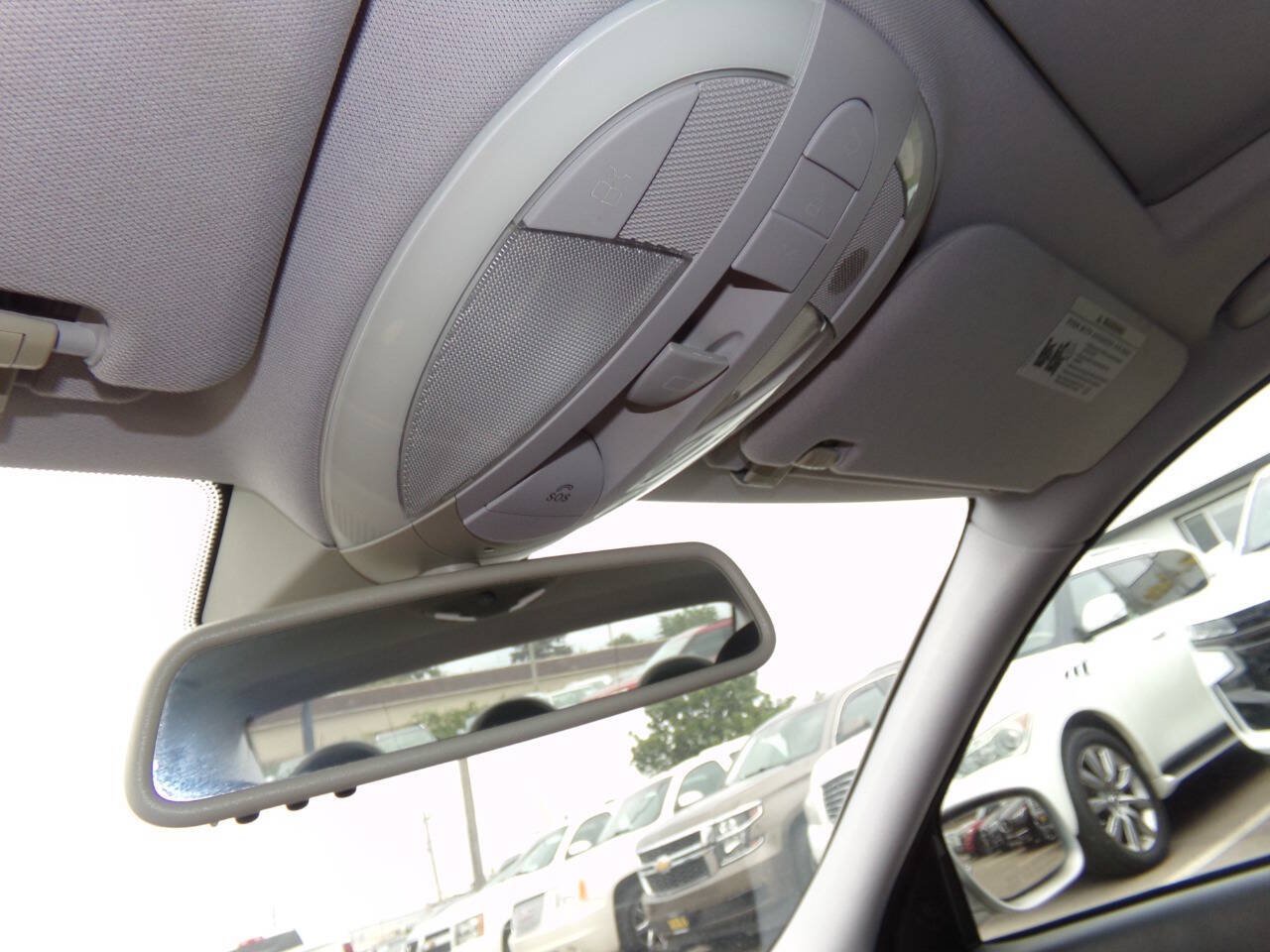 Used 2008 Mercedes-Benz E 350 4MATIC Sedan image 57