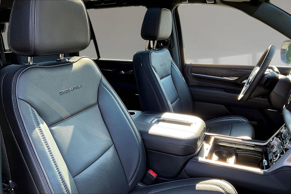 Used 2024 GMC Yukon Denali AWD/4WD image 27