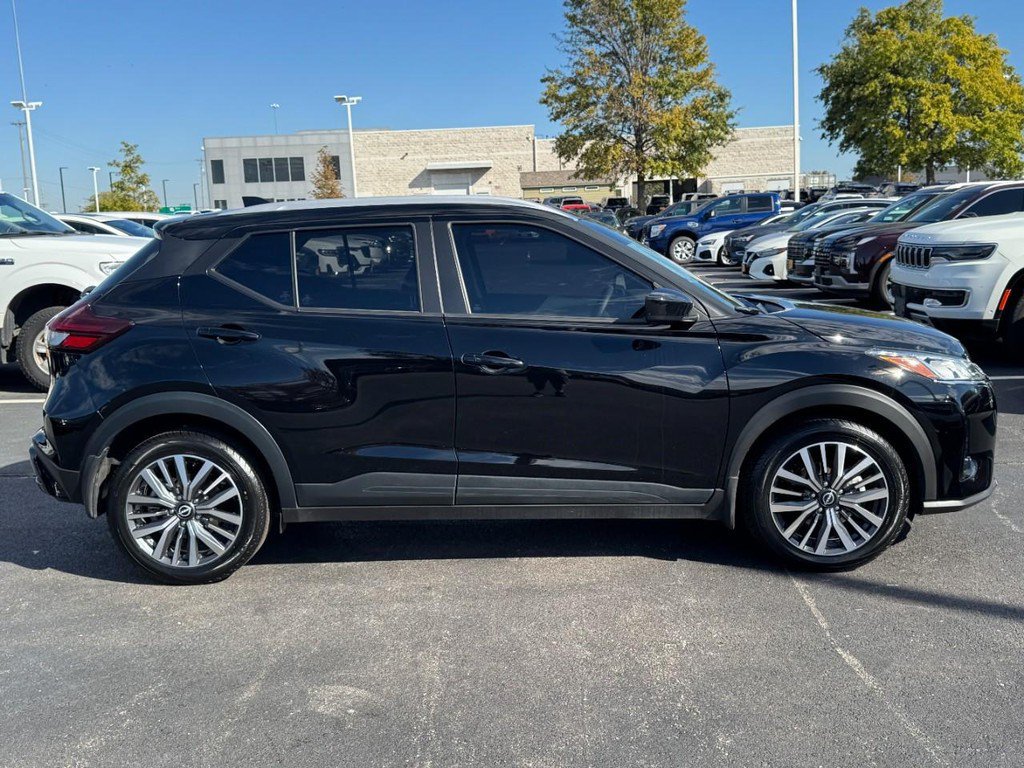 Certified 2024 Nissan Kicks SV FWD image 2