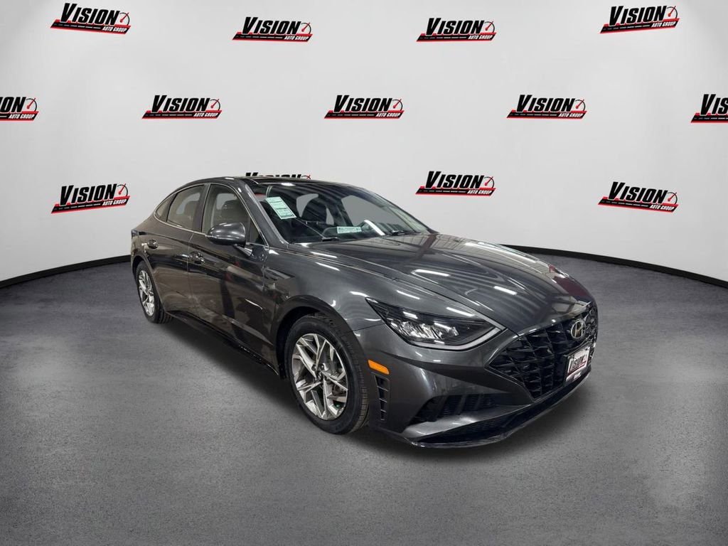 Certified 2022 Hyundai Sonata SEL w/ Convenience Package image 3