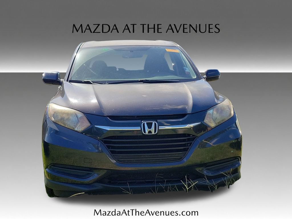 Used 2017 Honda HR-V LX image 4